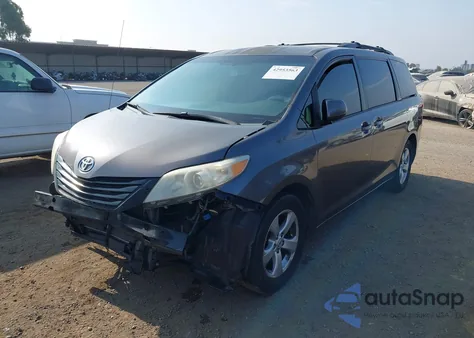 2012 Toyota Sienna Le V6 8 Passenger from USA, damaged, VIN 5TDKK3DC2CS260829